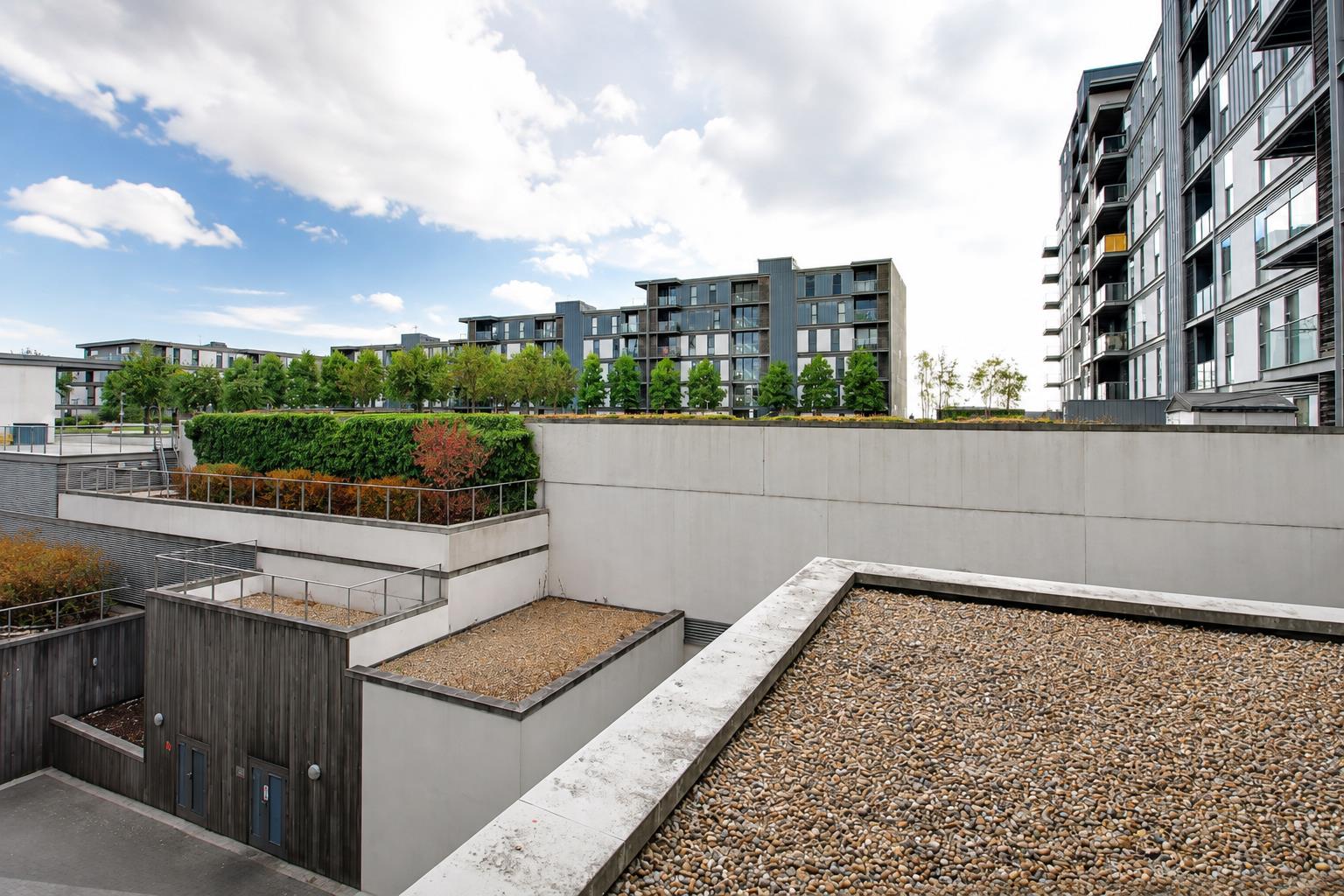 South Fifth Street, Milton Keynes
